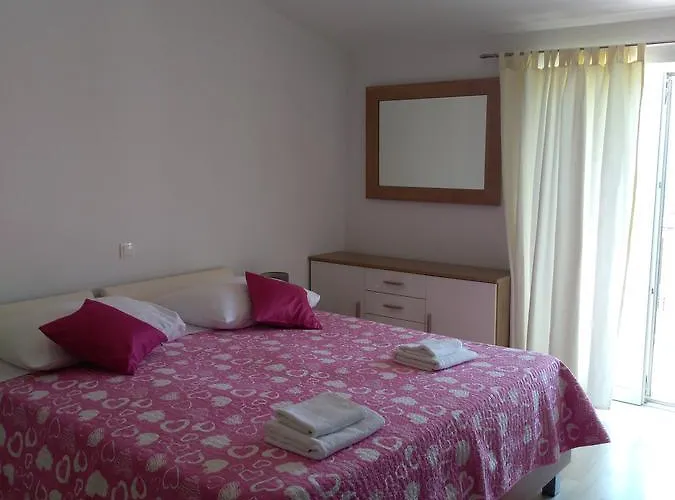 Rubin Apartamento Makarska